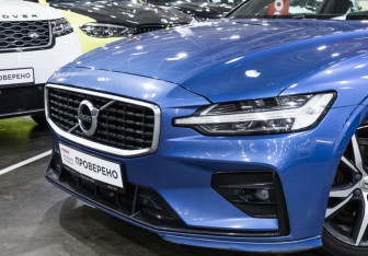 Подержанный автомобиль Volvo S60 2019 года (2 фото)