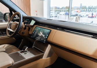 Новый Land Rover Range Rover 2025 (8 фото)