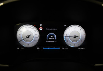 Подержанный автомобиль Hyundai Santa Fe 2021 года (11 фото)