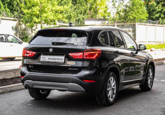 Подержанный автомобиль BMW X1 2019 года (6 фото)