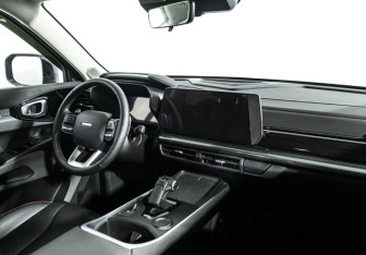 Подержанный автомобиль Haval H3 2024 года (9 фото)