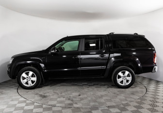 Подержанный автомобиль Volkswagen Amarok 2019 года (10 фото)