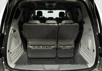 Подержанный автомобиль Chrysler Voyager 2008 года (26 фото)