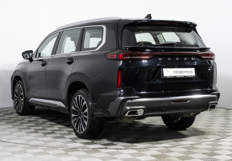 Подержанный автомобиль Exeed VX 2023 года (7 фото)