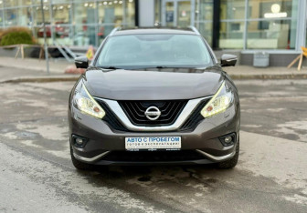 Подержанный автомобиль Nissan Murano Suv 2020 года (2 фото)