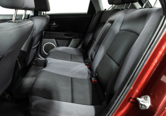 Подержанный автомобиль Mazda 3 Hatchback 2008 года (10 фото)