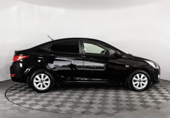 Подержанный автомобиль Hyundai Solaris Sedan 2016 года (4 фото)