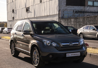 Подержанный автомобиль Honda CR-V 2008 года (5 фото)