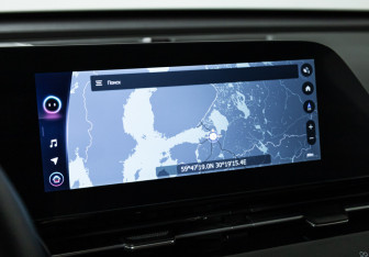 Подержанный автомобиль Omoda C5 2023 года (15 фото)