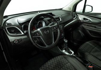 Подержанный автомобиль Opel Mokka 2014 года (11 фото)