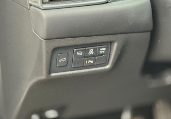 Подержанный автомобиль Mazda CX-5 2020 года (20 фото)