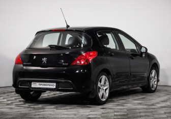 Подержанный автомобиль Peugeot 308 Hatchback 2008 года (5 фото)