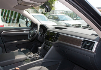 Новый Volkswagen Teramont 2025 (7 фото)