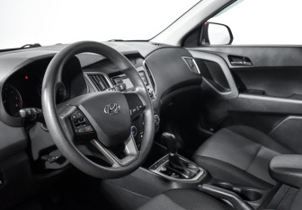 Подержанный автомобиль Hyundai Creta 2020 года (9 фото)