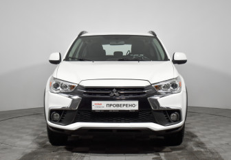 Подержанный автомобиль Mitsubishi ASX 2018 года (2 фото)