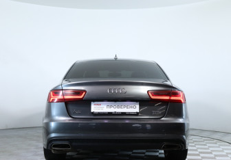 Подержанный автомобиль Audi A6 Sedan 2016 года (6 фото)