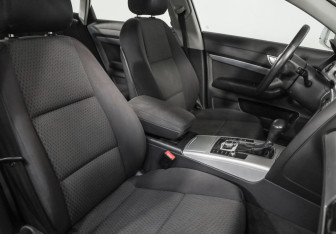 Подержанный автомобиль Audi A6 Sedan 2009 года (21 фото)