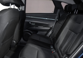 Подержанный автомобиль Hyundai Tucson 2021 года (12 фото)