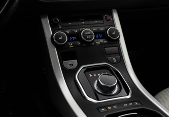 Подержанный автомобиль Land Rover Range Rover Evoque 2011 года (14 фото)