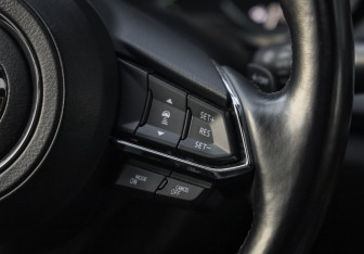 Подержанный автомобиль Mazda CX-9 2022 года (14 фото)
