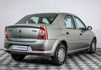 Подержанный автомобиль Renault Logan Sedan 2015 года (5 фото)