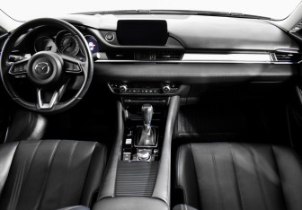 Подержанный автомобиль Mazda 6 Sedan 2019 года (14 фото)