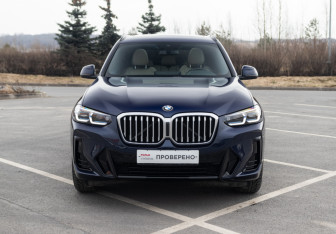 Подержанный автомобиль BMW X3 2021 года (3 фото)