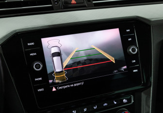 Подержанный автомобиль Volkswagen Passat Wagon 2019 года (15 фото)