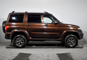 Подержанный автомобиль УАЗ Patriot 2020 года (4 фото)