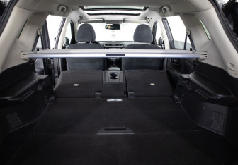 Подержанный автомобиль Nissan X-Trail 2015 года (21 фото)