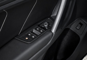 Подержанный автомобиль Volkswagen Tiguan 2021 года (16 фото)