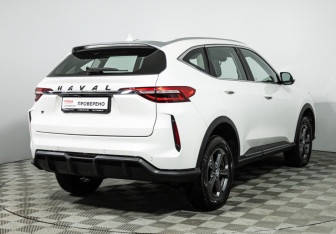 Подержанный автомобиль Haval F7 2024 года (5 фото)