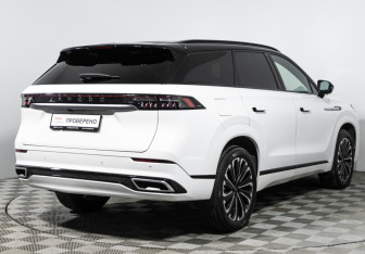 Подержанный автомобиль Jaecoo J8 2024 года (5 фото)