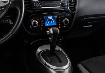 Подержанный автомобиль Nissan Juke 2018 года (13 фото)