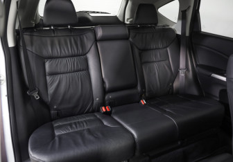 Подержанный автомобиль Honda CR-V 2014 года (26 фото)