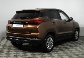Подержанный автомобиль BAIC X35 2024 года (5 фото)