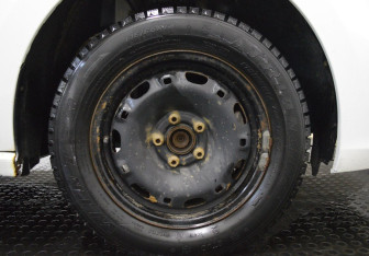 Подержанный автомобиль Volkswagen Polo Sedan 2015 года (9 фото)