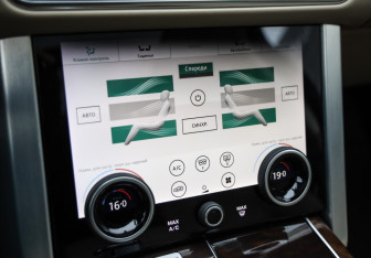 Подержанный автомобиль Land Rover Range Rover 2022 года (20 фото)