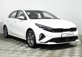 Подержанный автомобиль Kia K3 Sedan 2023 года (3 фото)