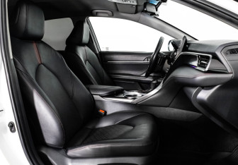 Подержанный автомобиль Toyota Camry Sedan 2021 года (27 фото)