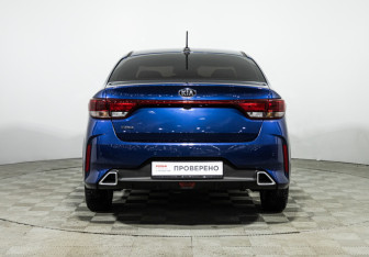 Подержанный автомобиль Kia Rio Sedan 2021 года (6 фото)