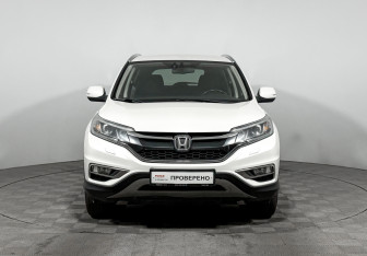 Подержанный автомобиль Honda CR-V 2015 года (2 фото)