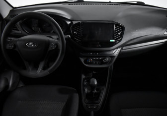 Подержанный автомобиль LADA (ВАЗ) Vesta Sedan 2018 года (18 фото)