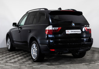 Подержанный автомобиль BMW X3 2008 года (7 фото)