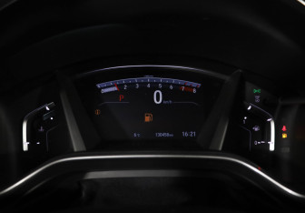 Подержанный автомобиль Honda CR-V 2018 года (11 фото)