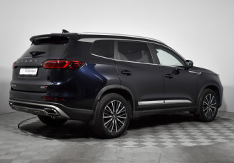 Подержанный автомобиль Chery Tiggo 8 Pro 2022 года (5 фото)