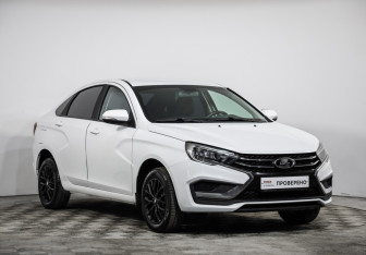 Подержанный автомобиль LADA (ВАЗ) Vesta Sedan 2023 года (3 фото)