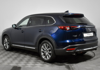 Подержанный автомобиль Mazda CX-9 2017 года (7 фото)