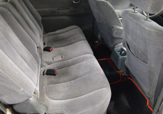 Подержанный автомобиль Suzuki Grand Vitara 2002 года (13 фото)