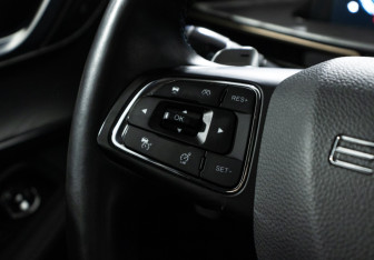 Подержанный автомобиль Exeed LX 2022 года (23 фото)